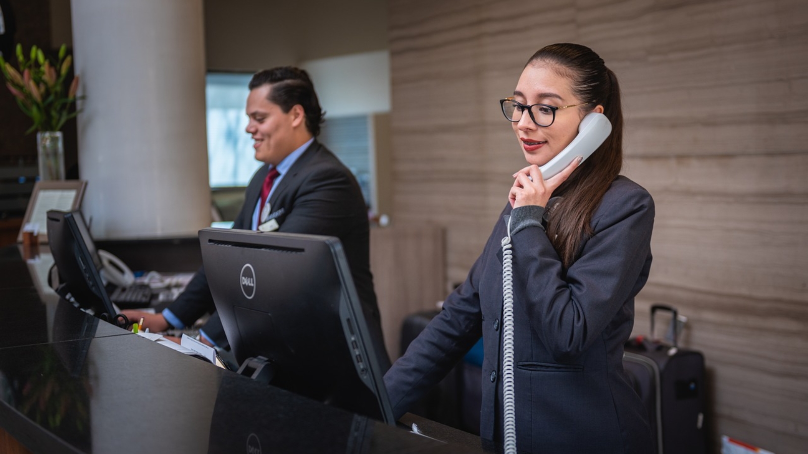 receptionists, phone call, hotel