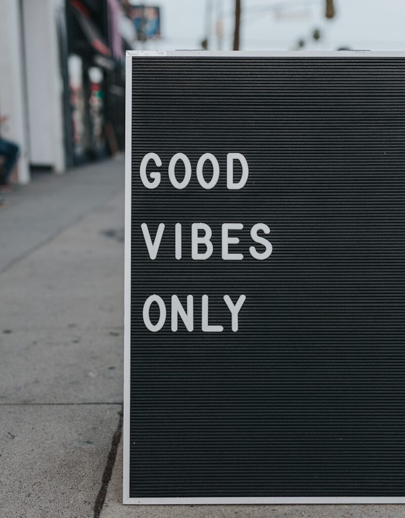 good vibes only text